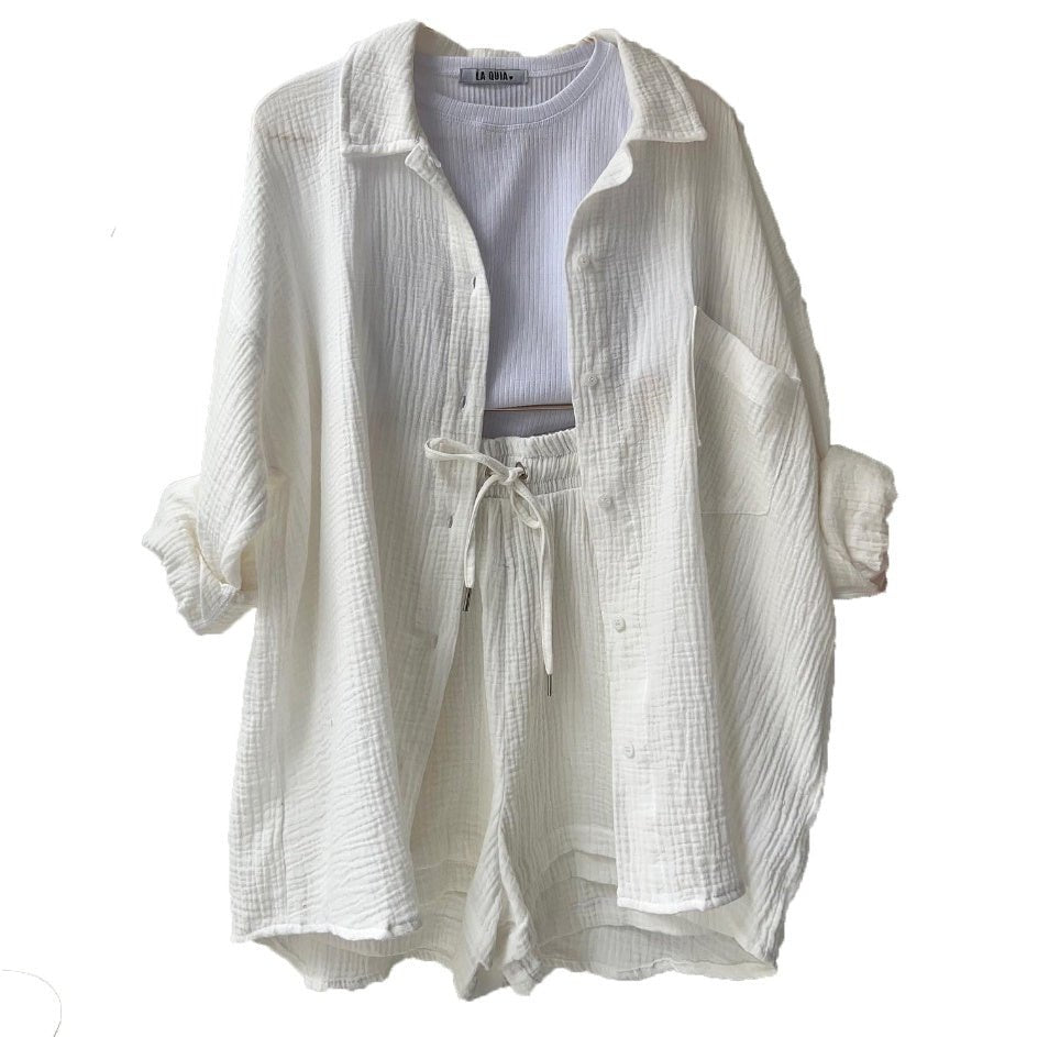 Ensemble chemise et short en chambray printanier