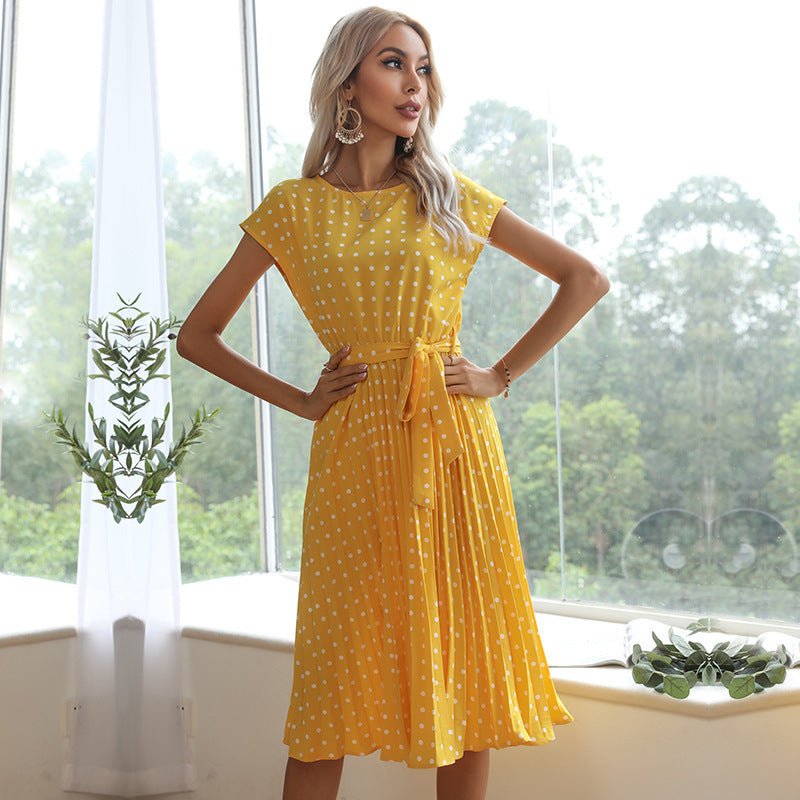 Robes mi-longues à pois élégantes